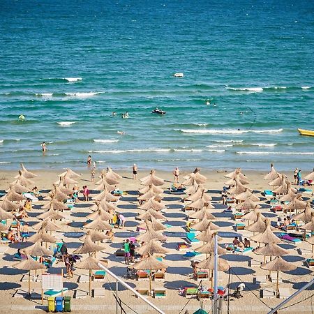 Olive Apartment In Spa N Pool Resort-Parking Mamaia Exterior photo