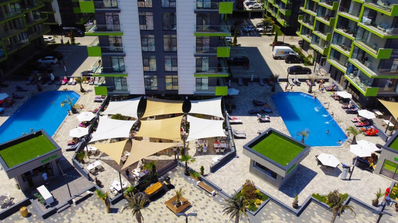 Olive Apartment In Spa N Pool Resort-Parking Mamaia Exterior photo